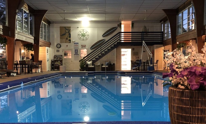 Main Street Hyannis Hotel | Hyannis Inn