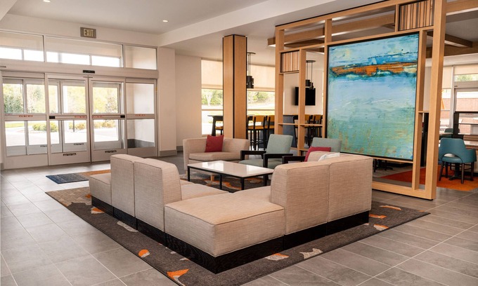 Nashville Hotel | Hyatt House Nashville Airport