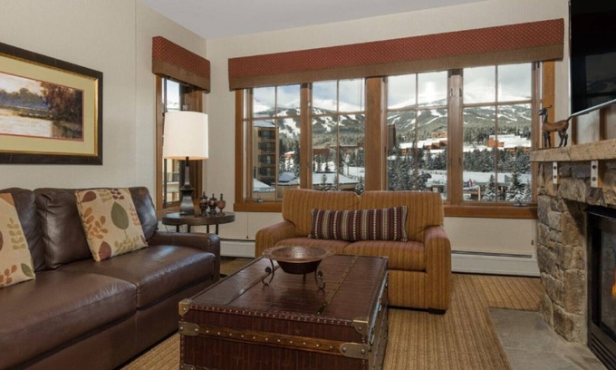 Historic District Resort | Hyatt Main Street Station Two-bedroom, two bath. Oct 18-25. Sleeps Six.