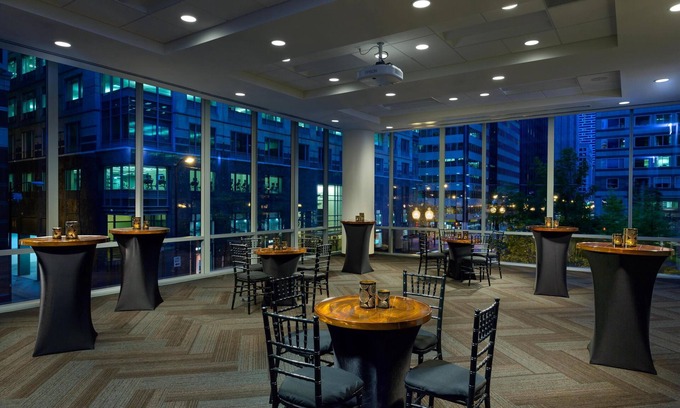 Downtown Chicago Hotel | Hyatt Place Chicago/Downtown - The Loop