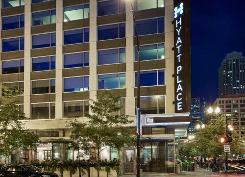 Downtown Chicago Hotel | Hyatt Place Chicago River North