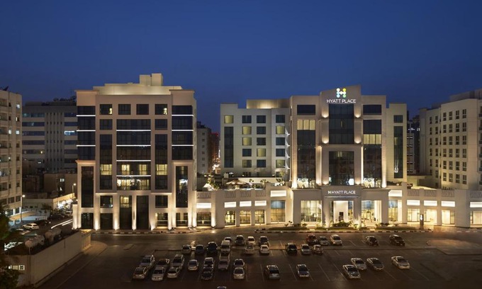 Al Muraqqabat Apartment | Hyatt Place Dubai Al Rigga Residences