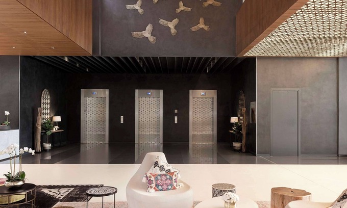 Naif Hotel | Hyatt Place Dubai Wasl District