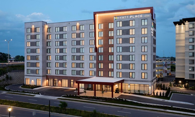 Dorval Hotel | Hyatt Place Montreal Airport