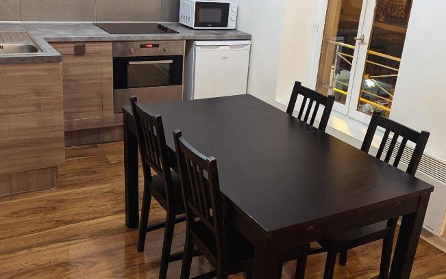 Meaux Apartment | Hyper centre Meaux - Paris & Disney
