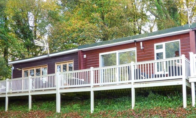 Bucks Cross Cottage | I C LUNDY TOO, pet friendly, with a garden in Woolfardisworthy