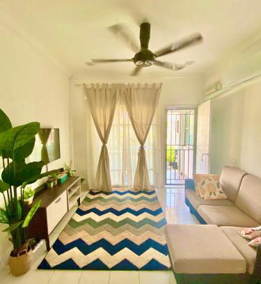 Batu Arang Apartment | i-Idaman Kota Puteri Homestay