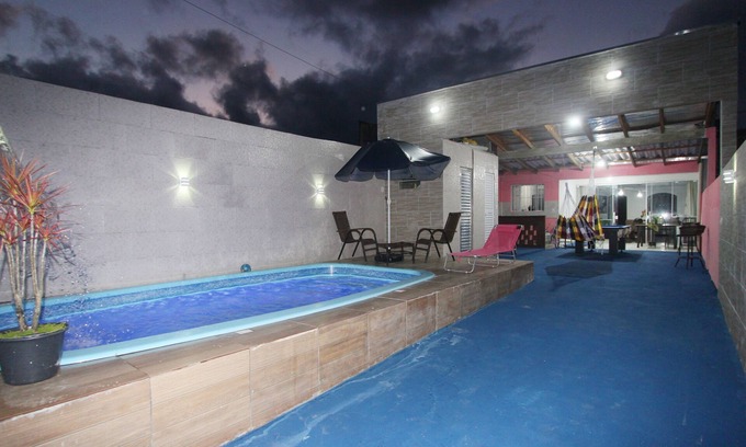 Matinhos House | I rent a beach house with a swimming pool, air conditioning, pool table and sauna.