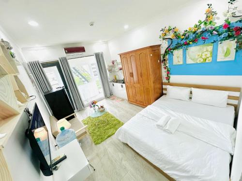 An Phu Apartment | I RiverSide 405B I Spacious Studio W Kitchen & Balcony