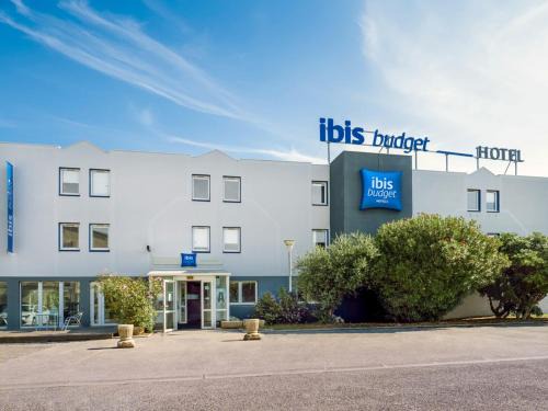 Arles Hotel | ibis budget Arles Sud Fourchon