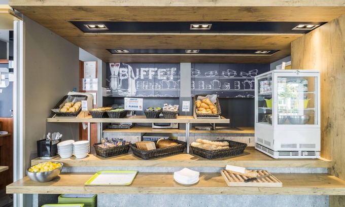 Montevrain Hotel | ibis budget Marne la Vallée Val d'Europe