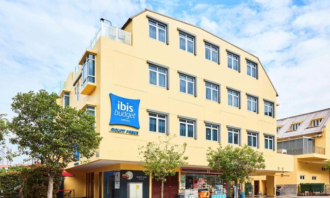 Harbourfront Hotel | ibis budget Singapore Mount Faber