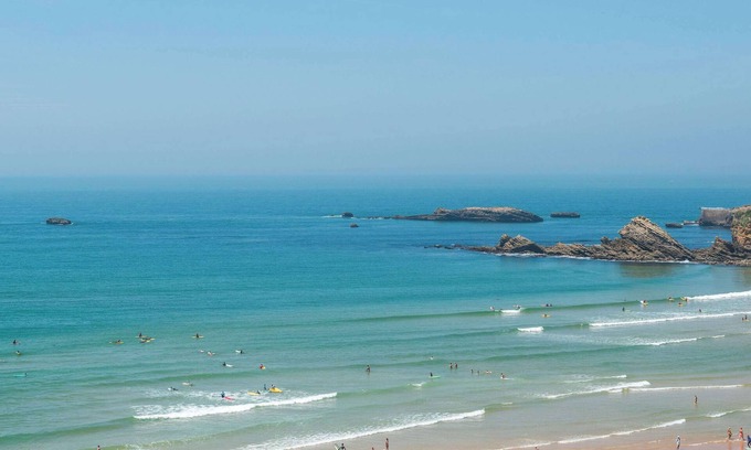 Ciboure Hotel | ibis Ciboure St Jean De Luz Hotel