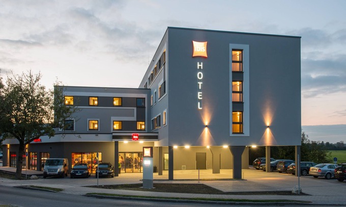 Hallbergmoos Hotel | Ibis München Airport Süd