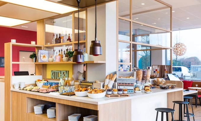 Guyancourt Hotel | ibis Styles Guyancourt Versailles