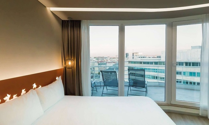 Sao Sebastiao da Pedreira Hotel | ibis Styles Lisboa Centro Marquês de Pombal