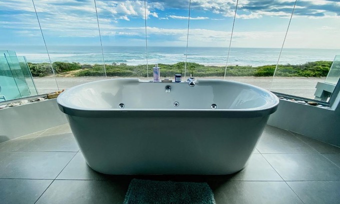 Wilderness Beach Bed & Breakfast | Ibitshi Beach Lodge Wilderness