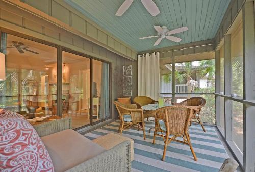 West Beach House | IC106: 106 Inlet Cove