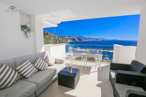 Almunecar Apartment | Icon Deluxe Marina Views
