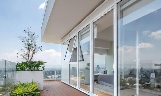 Los Alpes Apartment | Iconc SkyScrapper Villa SkyDeck