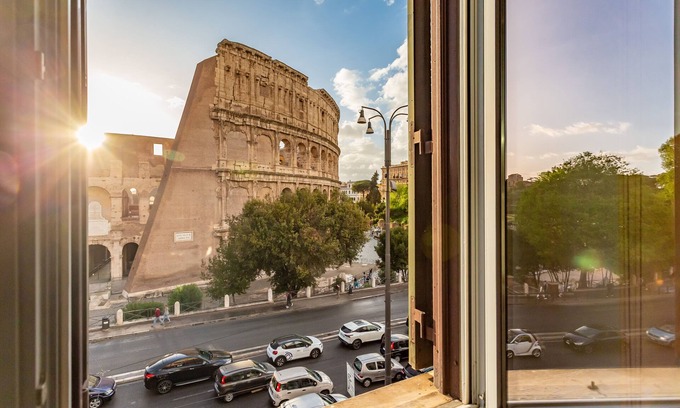 Celio Apartment | Iconic apartment with unique Colosseum view