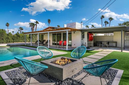 Racquet Club Estates House | Iconic Mid-Century Modern Escape Permit# 4729