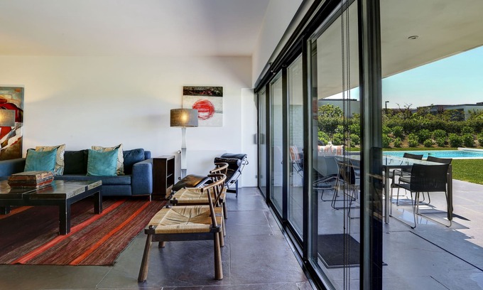 Vau House | ID57 Villa Moura, Luxury 3 Bedroom Villa w Pool & Golf near Obidos