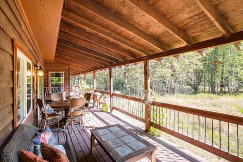 Bonner County House | Idaho Family Home about 11 Mi to Lake Pend Oreille