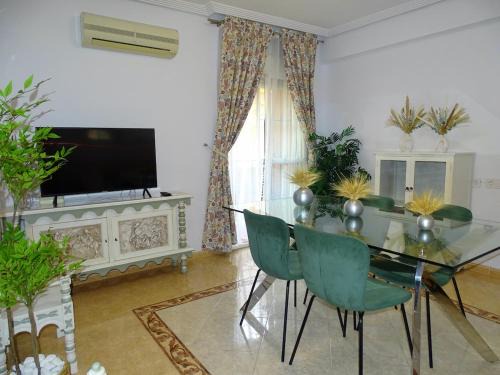 San Roque Apartment | Ideal alojamiento para familias, a pasos de la estación de tren
