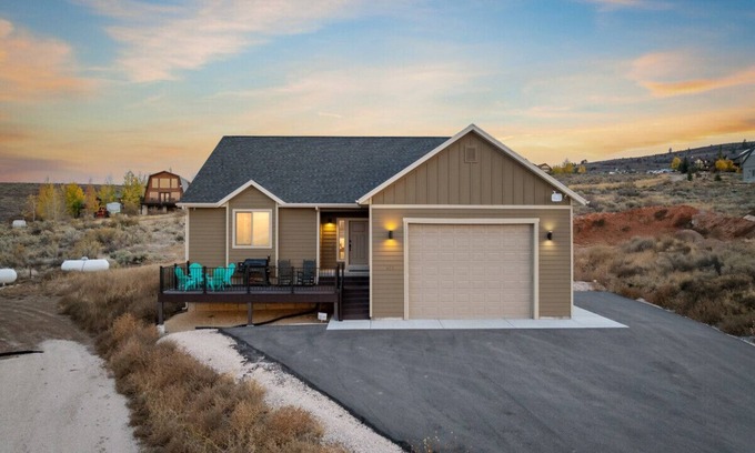 Sweetwater House | Ideal Beach Private Access - Arcades - Hot Tub