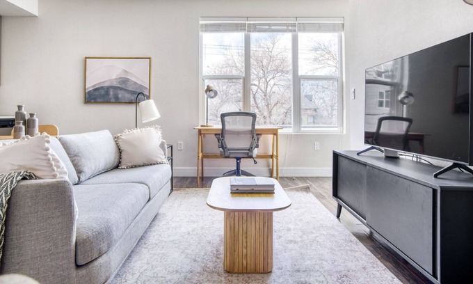 West Highland Apartment | Ideal Highland 1BR w/ Roof, Gym & W/D, near Highland Park, by Blueground