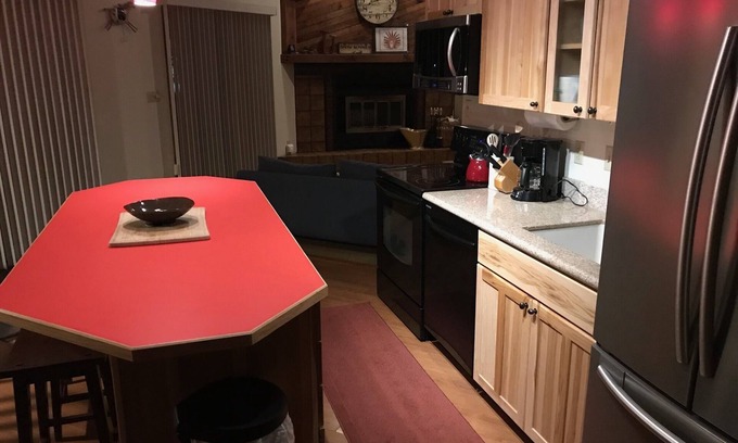 Frisco Condo | Ideal Location! 2BR+Loft/3BA Sleeps 8 easily. Skiing, sailing, kayaking, etc.