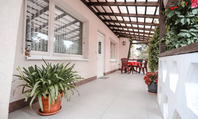 Druebeck House | Idyllic bungalow in a quiet, wooded location