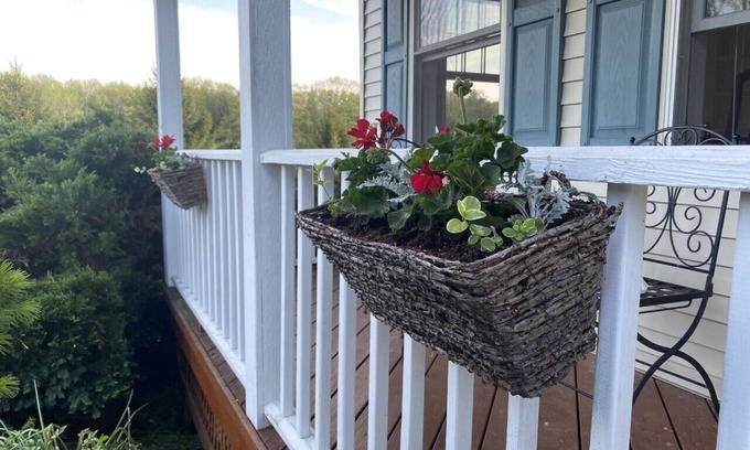 Bemus Point House | Idyllic Country Getaway 1 Mile from Bustling Bemus Point