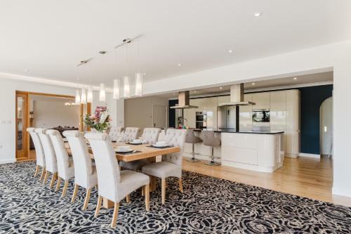 Witney Apartment | Idyllic Countryside Escape in Oxfordshire