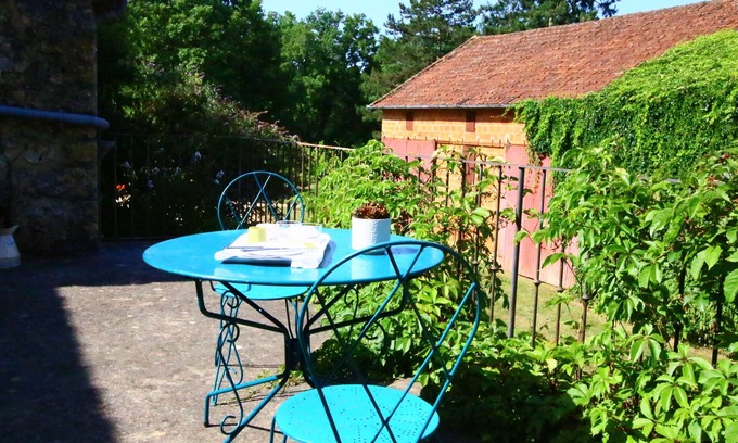 Daglan Other | Idyllic family retreat - spacious, tranquil, Games Room in a restored Farmhouse
