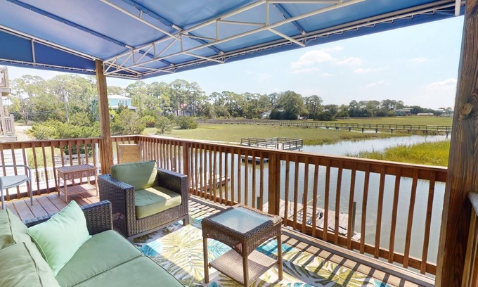Savannah Beach House | Idyllic Living & Tranquil Views w/Private Pier and Dock
