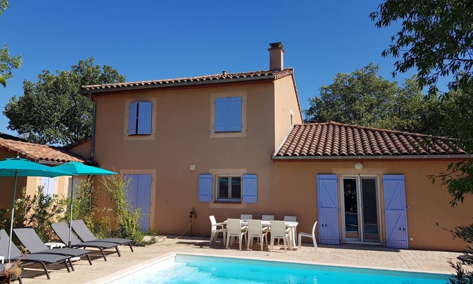 Vallon-Pont-d'Arc Villa | Idyllic Villa Retreat with Pool