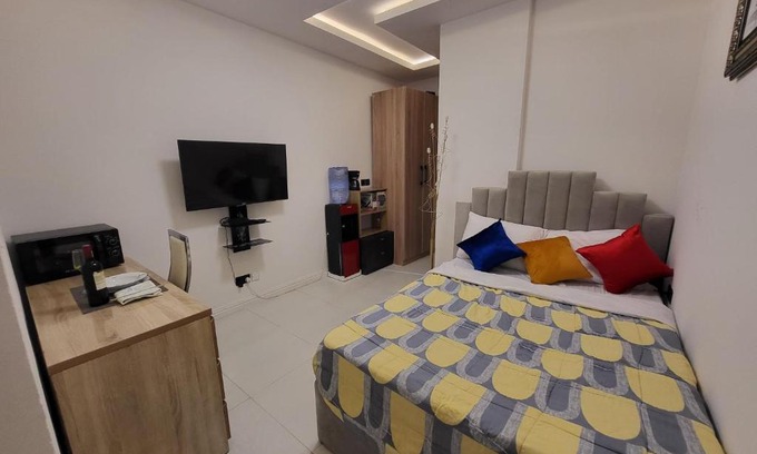 Ikoyi House | Ikoyi/Banana Studio Room