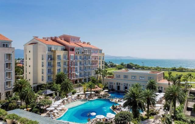 Jurere Internacional Apartment | Il Campanario - Vista Para a Piscina