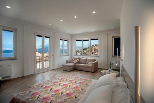 Ascea House | Il Centenario