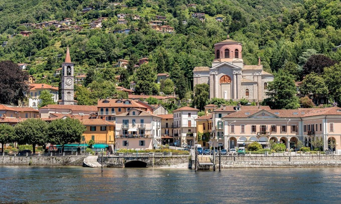 Arona Apartment | Il Nido Del Cigno Pied Dans l eau