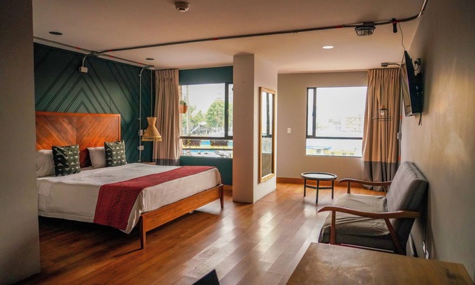 Antiguo Country Hotel | ILAR 74 Coliving & Hotel Avenida Chile