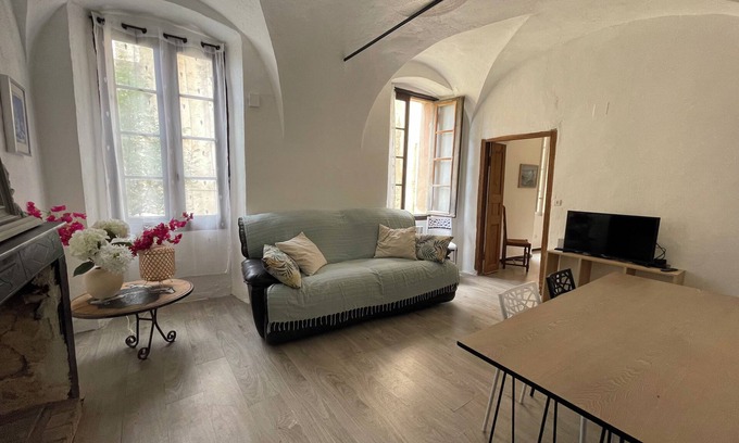 Ville-di-Paraso House | Ile Rousse house in Ville di Paraso