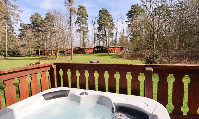 Louth House | iLodge 73