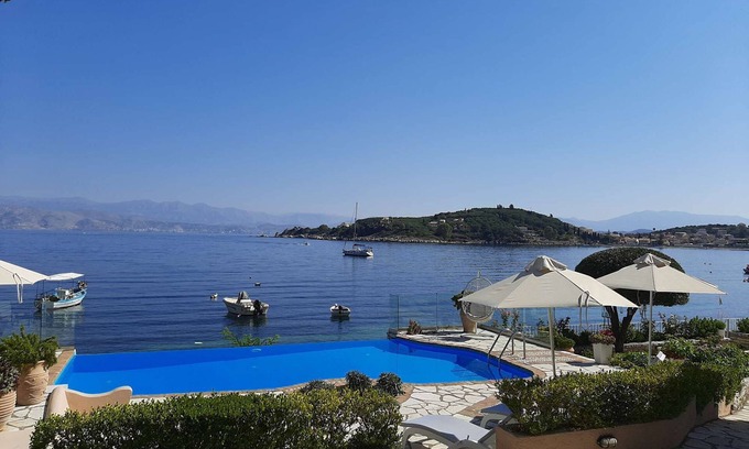 Apraos Villa | Imerolia beach villa in Kassiopi Corfu