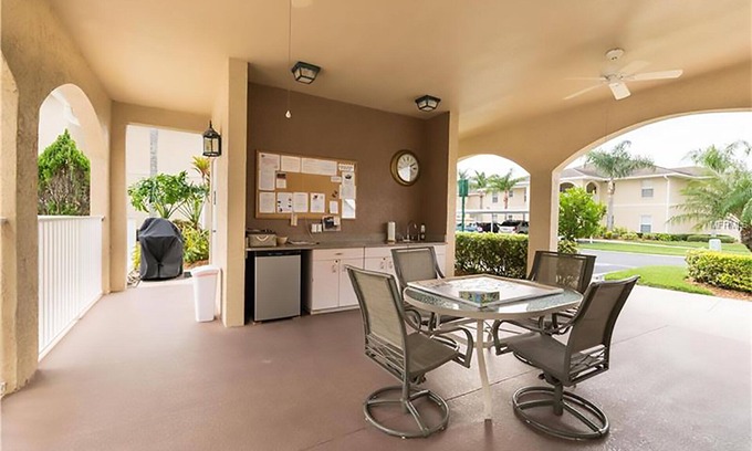 North Port Condo | Immaculate 2 Bedroom 2 Bath Condo in Gated Fun Filled Community