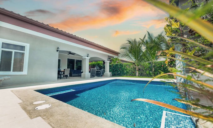 Esterillos Oeste Villa | Immaculate 3 bedroom, 2 bathroom private villa with private pool