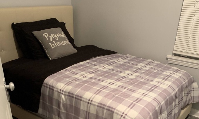 Garfield Heights House | Immaculate 3-Bedroom, 3 Bed cozy residential home
