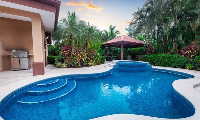 Bejuco Villa | Immaculate 4 bedroom, 3 bathroom private villa with private pool